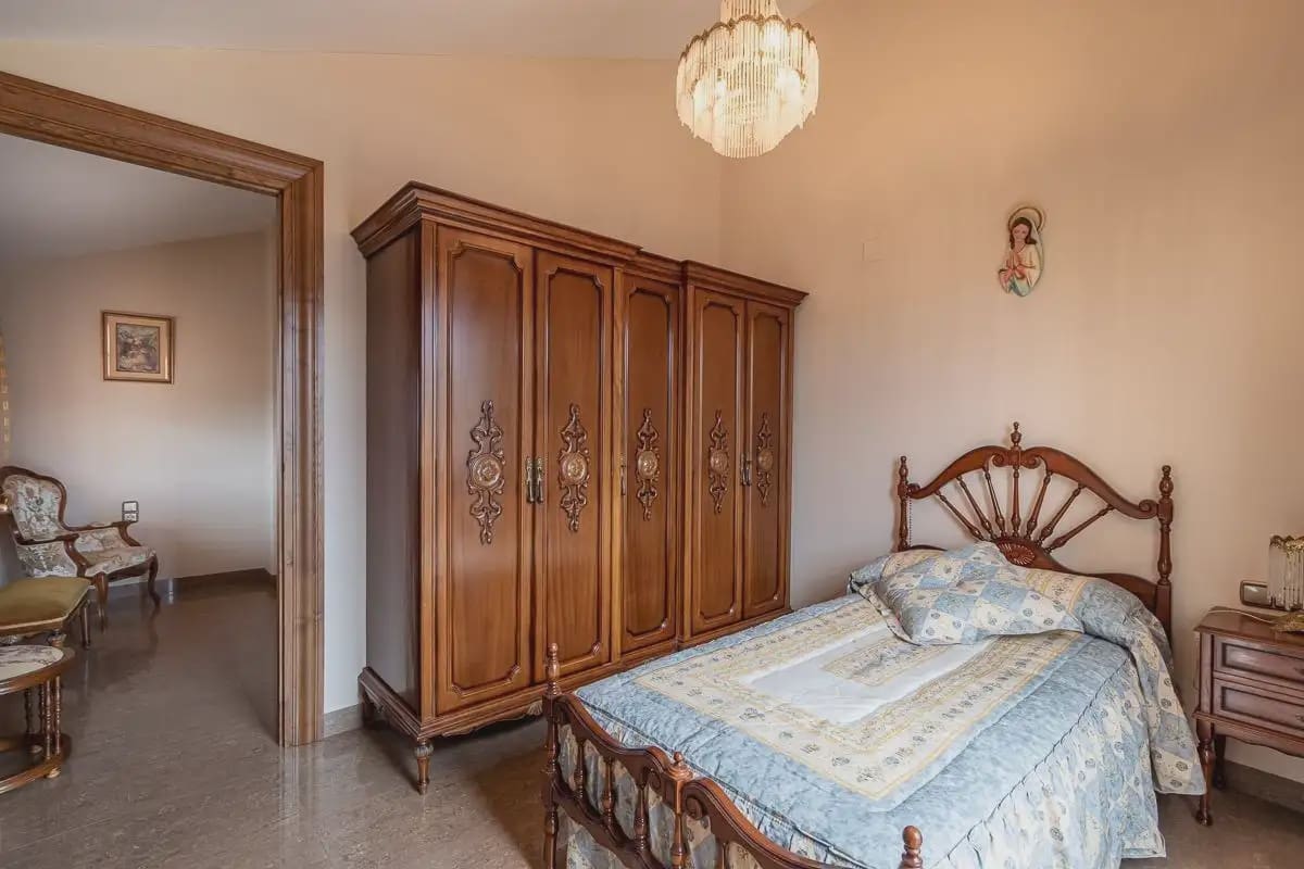 7 chambre Finca/Maison de Campagne à vendre à Huetor Vega avec piscine garage - 790 000 € (Ref: 9889635)