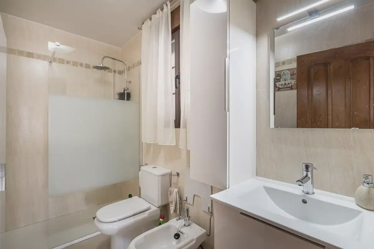 7 chambre Finca/Maison de Campagne à vendre à Huetor Vega avec piscine garage - 790 000 € (Ref: 9889635)