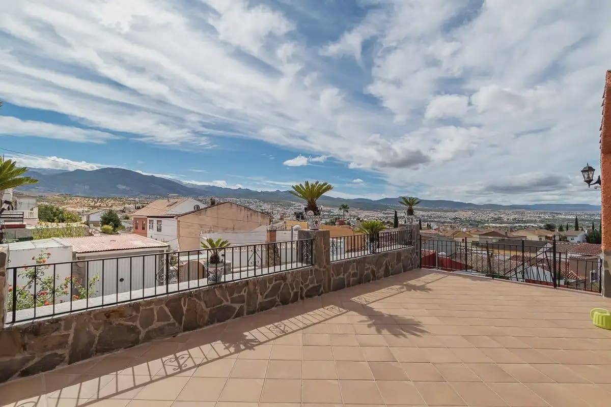 7 chambre Finca/Maison de Campagne à vendre à Huetor Vega avec piscine garage - 790 000 € (Ref: 9889635)