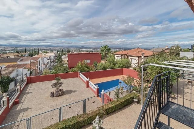 7 Zimmer Finca/Landgut zu verkaufen in Huétor Vega mit Pool Garage - 790.000 € (Ref: 9889635)