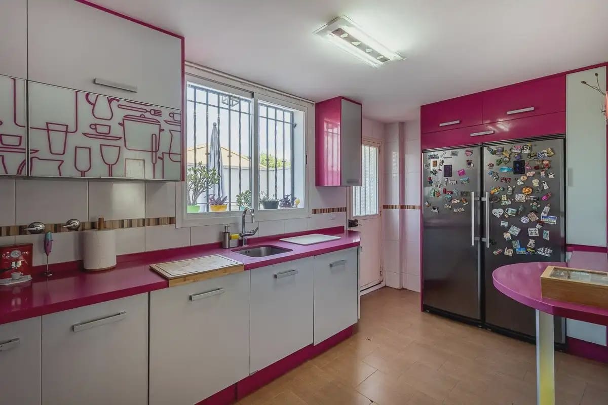 4 slaapkamer Rijtjeshuis te koop in Cajar met garage - € 248.000 (Ref: 9889704)