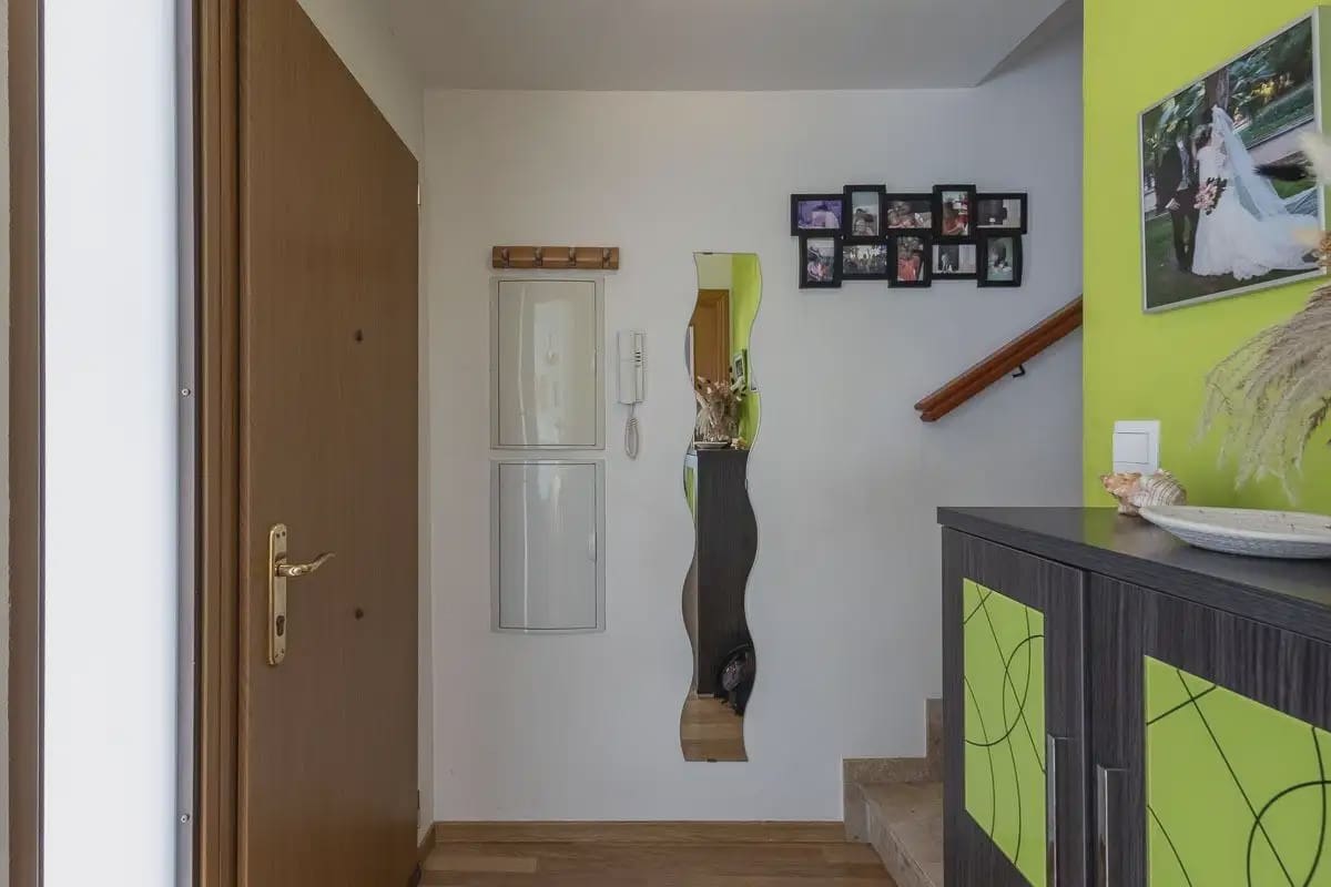 4 slaapkamer Rijtjeshuis te koop in Cajar met garage - € 248.000 (Ref: 9889704)