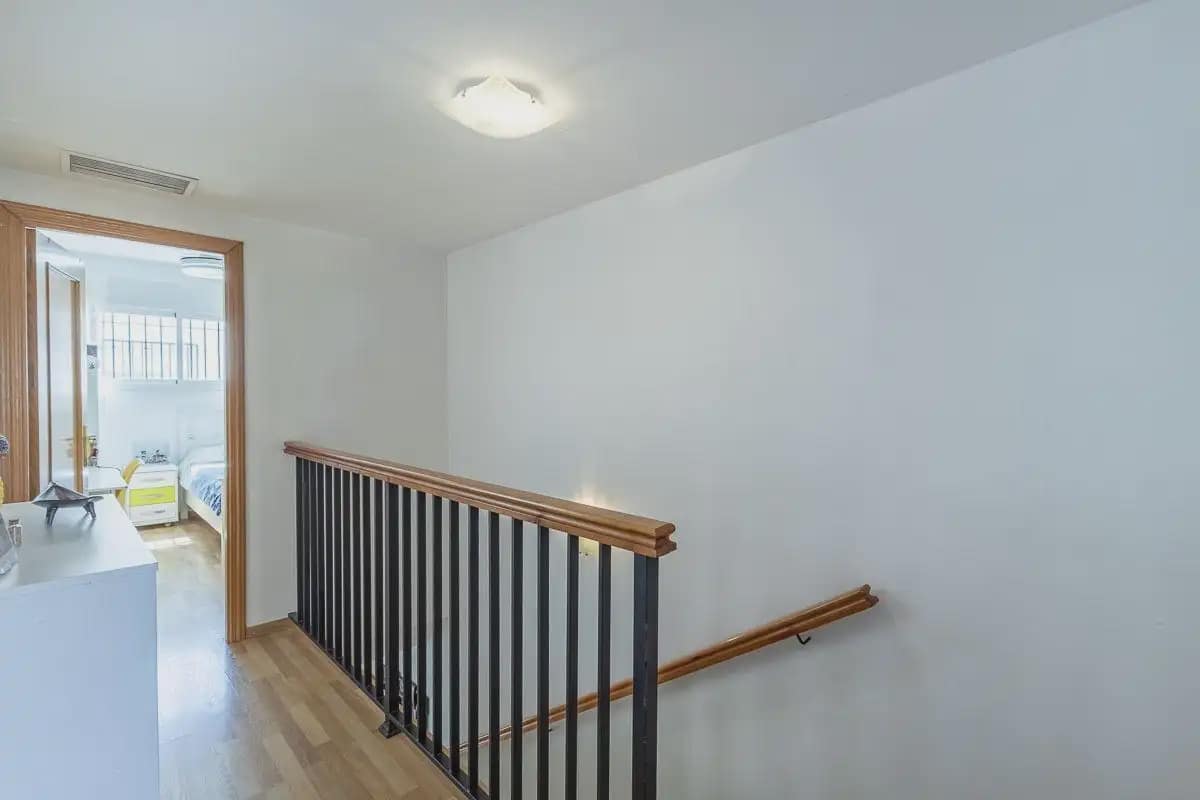 4 slaapkamer Rijtjeshuis te koop in Cajar met garage - € 248.000 (Ref: 9889704)