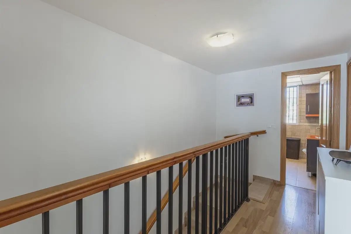 4 slaapkamer Rijtjeshuis te koop in Cajar met garage - € 248.000 (Ref: 9889704)