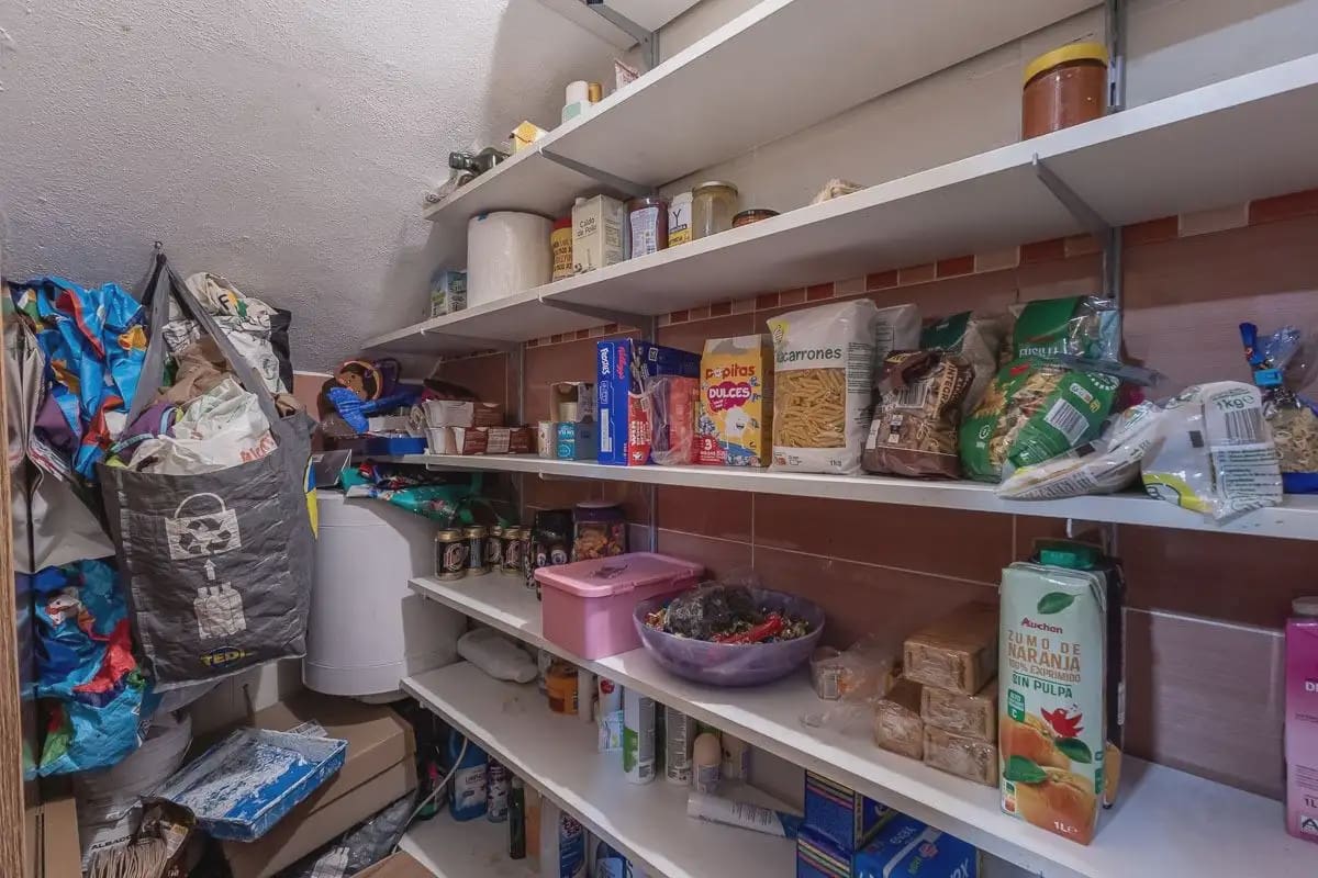 4 slaapkamer Rijtjeshuis te koop in Cajar met garage - € 248.000 (Ref: 9889704)
