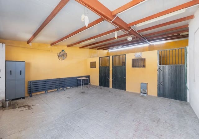 Terrain à Bâtir à vendre à Cúllar Vega - 120 000 € (Ref: 9889705)