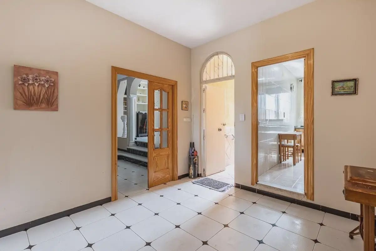 Adosado de 3 habitaciones en Ogíjares en venta con piscina garaje - 370.000 € (Ref: 9889706)