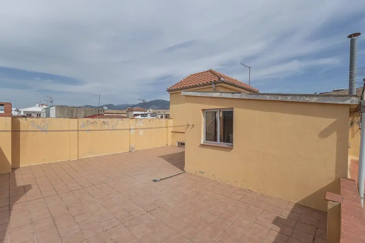 Adosado de 3 habitaciones en Ogíjares en venta con piscina garaje - 370.000 € (Ref: 9889706)