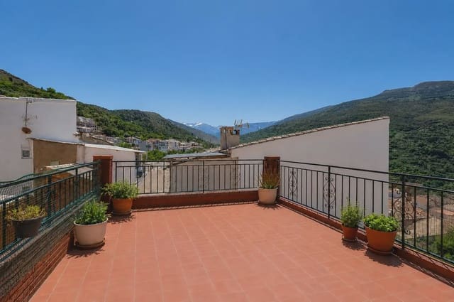 Pareado de 5 habitaciones en Güéjar Sierra en venta - 175.000 € (Ref: 9889707)