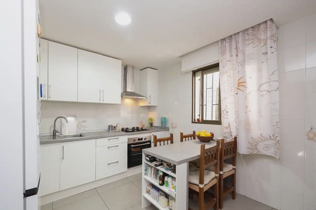 Pareado de 5 habitaciones en Güéjar Sierra en venta - 175.000 € (Ref: 9889707)