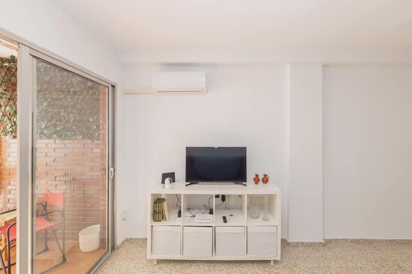 2 sypialnia Mieszkanie do wynajęcia w Miasto Grenada - 850 € (Ref: 9890662)