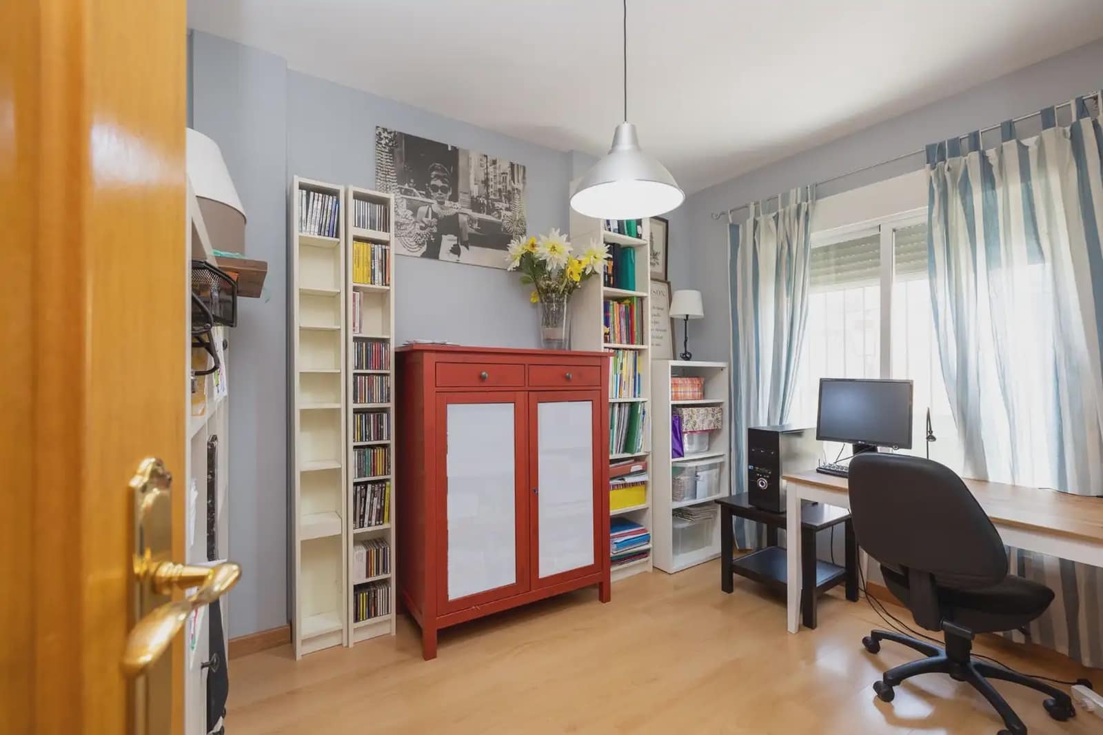 5 chambre Villa/Maison Semi-Mitoyenne à vendre à Vegas del Genil avec garage - 265 000 € (Ref: 9890665)