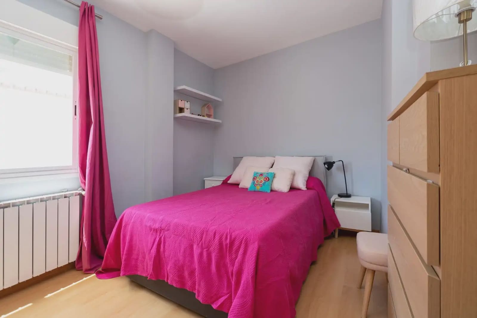 5 chambre Villa/Maison Semi-Mitoyenne à vendre à Vegas del Genil avec garage - 265 000 € (Ref: 9890665)