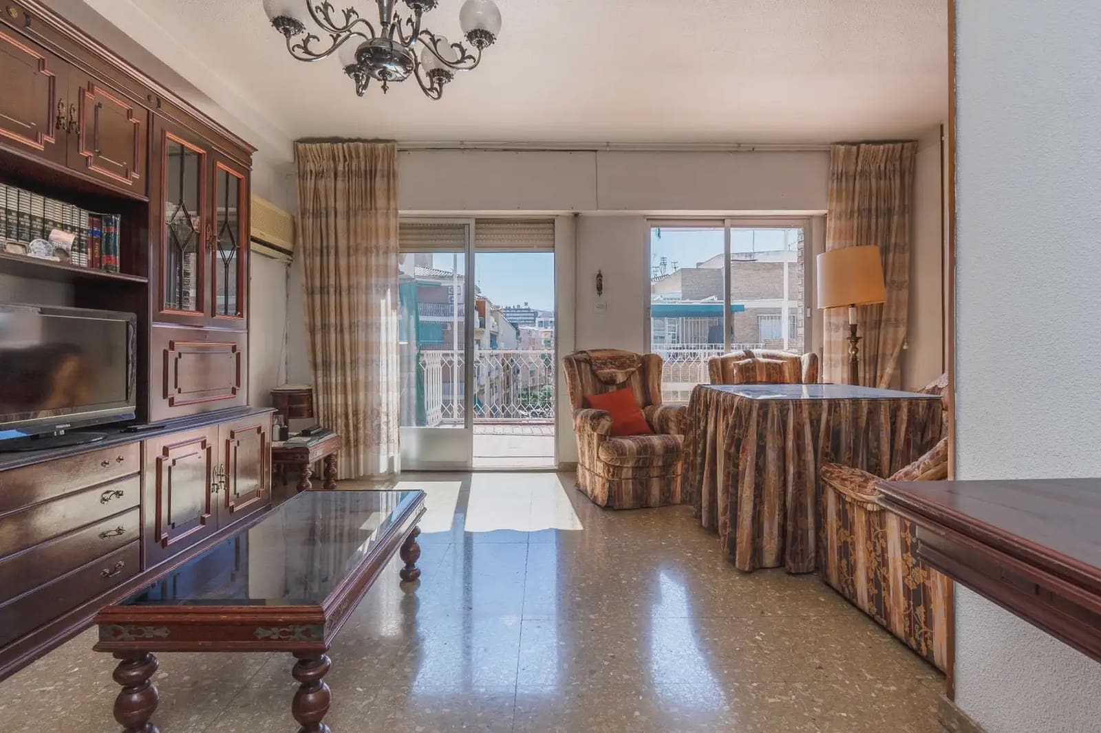 3 Zimmer Penthouse zu verkaufen in Granada Stadt - 389.000 € (Ref: 9890667)