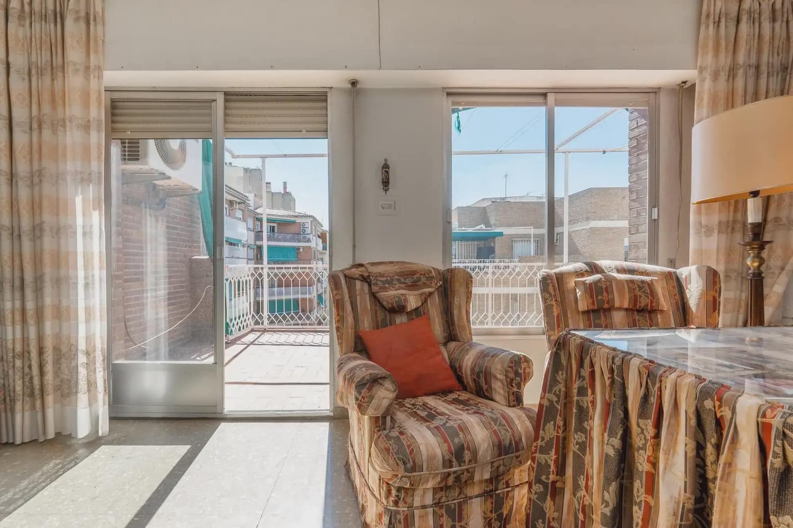 3 Zimmer Penthouse zu verkaufen in Granada Stadt - 389.000 € (Ref: 9890667)