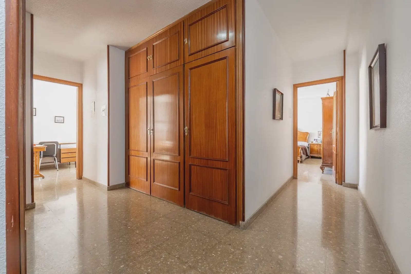 3 Zimmer Penthouse zu verkaufen in Granada Stadt - 389.000 € (Ref: 9890667)