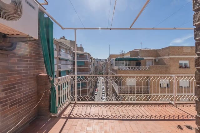 3 quarto Penthouse para venda em Pajaritos - Plaza de Toros, Granada cidade - 389 000 € (Ref: 9890667)
