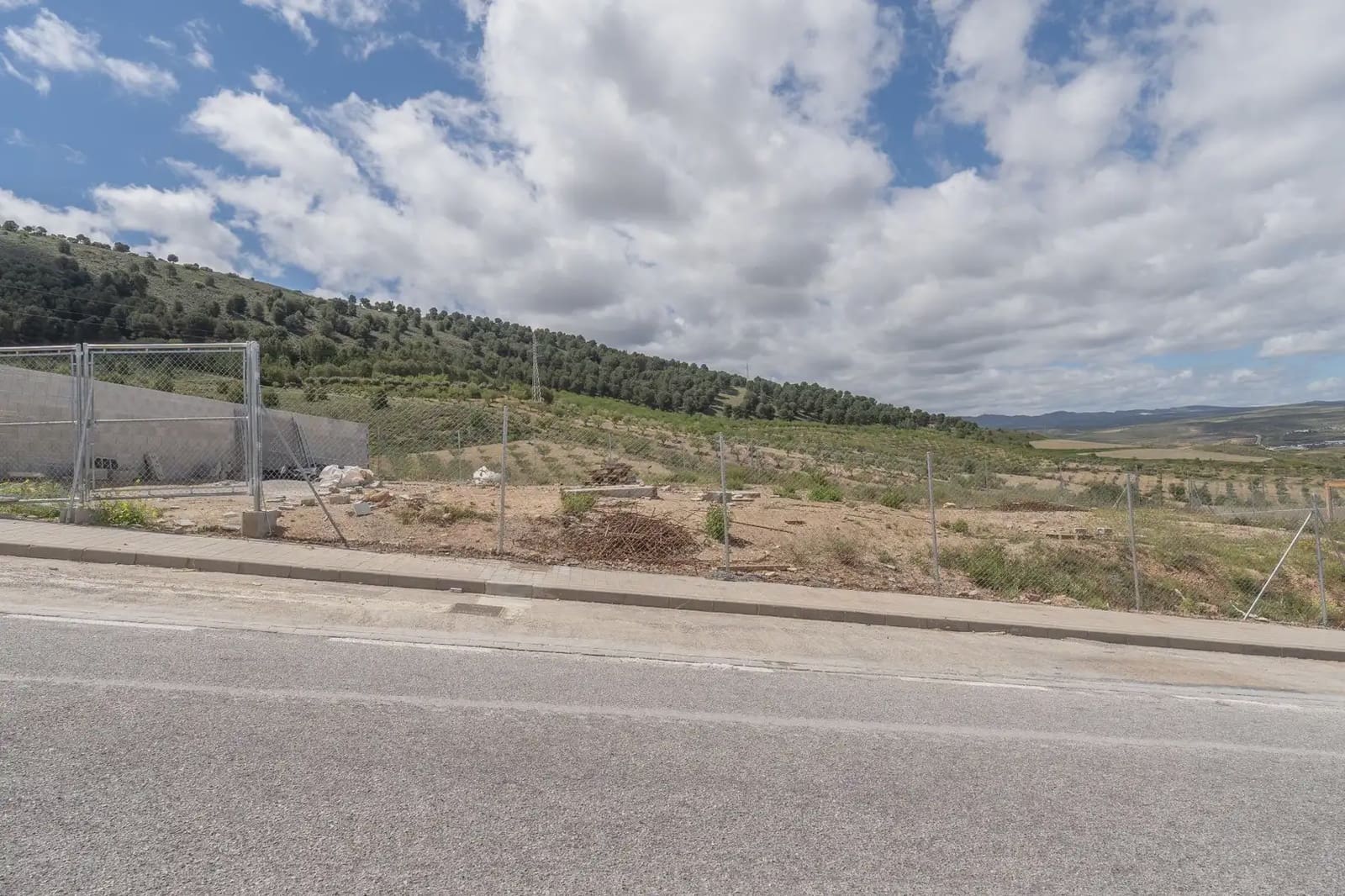 Terreno para Construção para venda em Dilar - 85 000 € (Ref: 9890668)