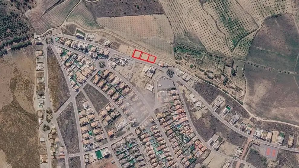 Terreno para Construção para venda em Dilar - 85 000 € (Ref: 9890668)