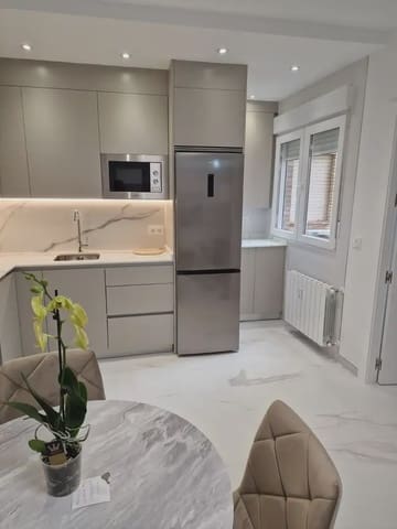 1 Zimmer Apartment zu vermieten in San Matías - Realejo, Granada Stadt - 800 € (Ref: 9891040)