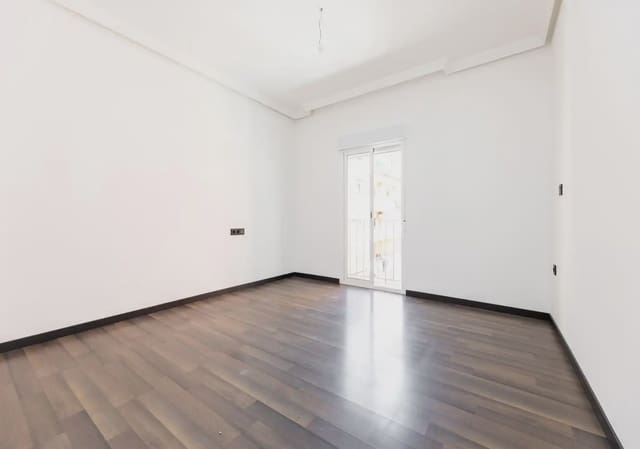 Piso de 3 habitaciones en Angustias - Chana - Encina, Granada ciudad en venta - 139.000 € (Ref: 9891376)