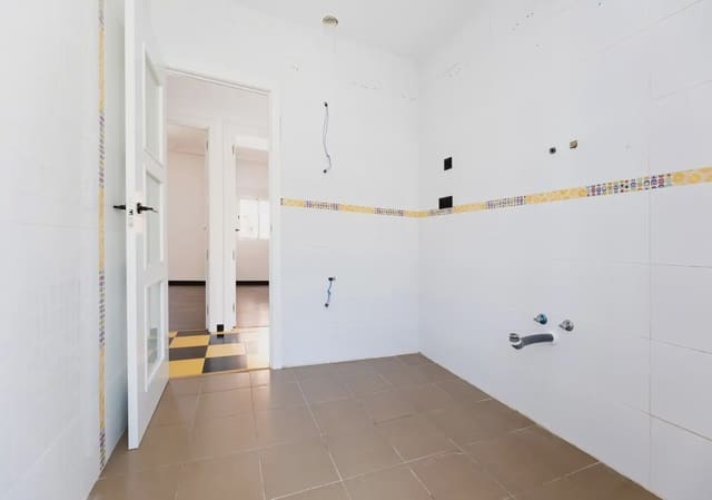 Piso de 3 habitaciones en Angustias - Chana - Encina, Granada ciudad en venta - 139.000 € (Ref: 9891376)