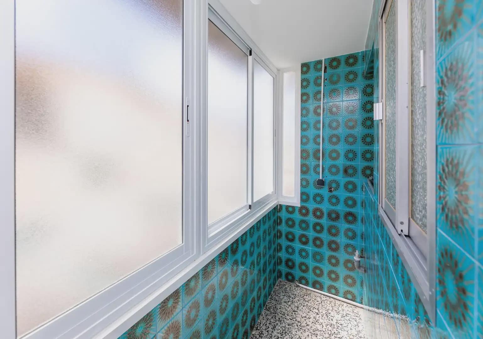 Piso de 3 habitaciones en Granada ciudad en venta - 139.000 € (Ref: 9891376)