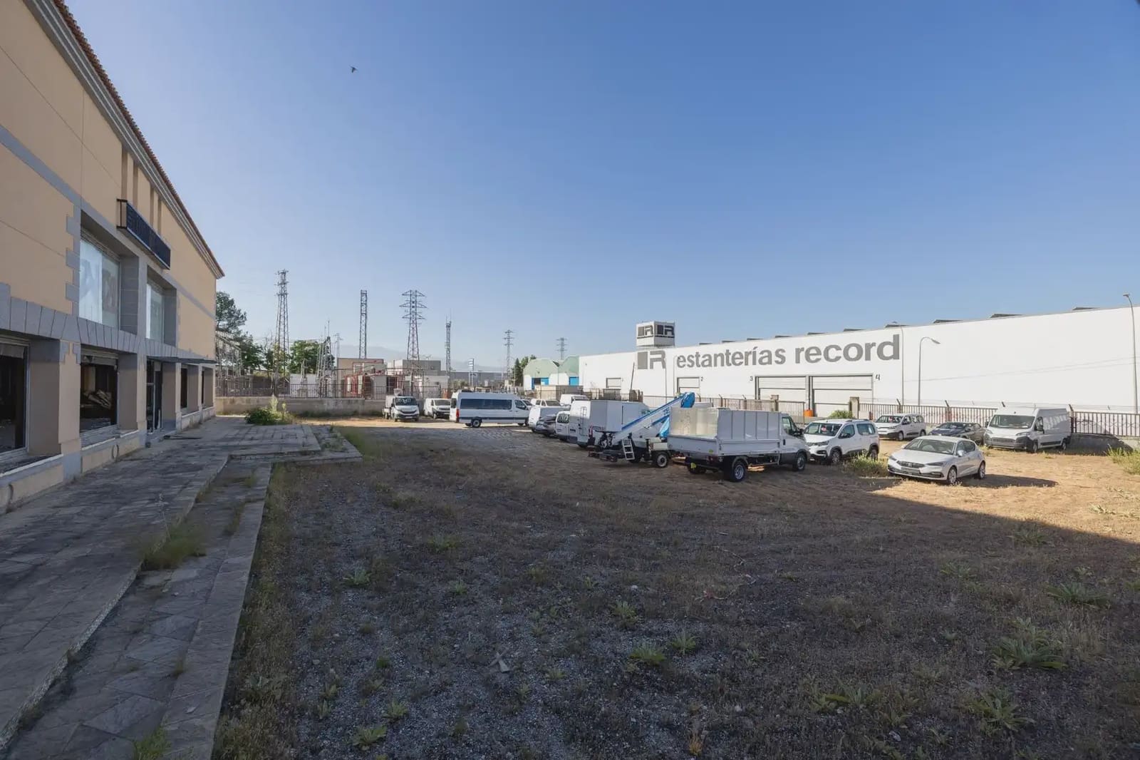 Comercial para venda em Albolote - 3 000 000 € (Ref: 9892951)
