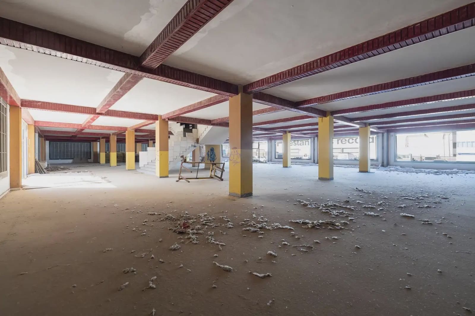 Comercial para venda em Albolote - 3 000 000 € (Ref: 9892951)