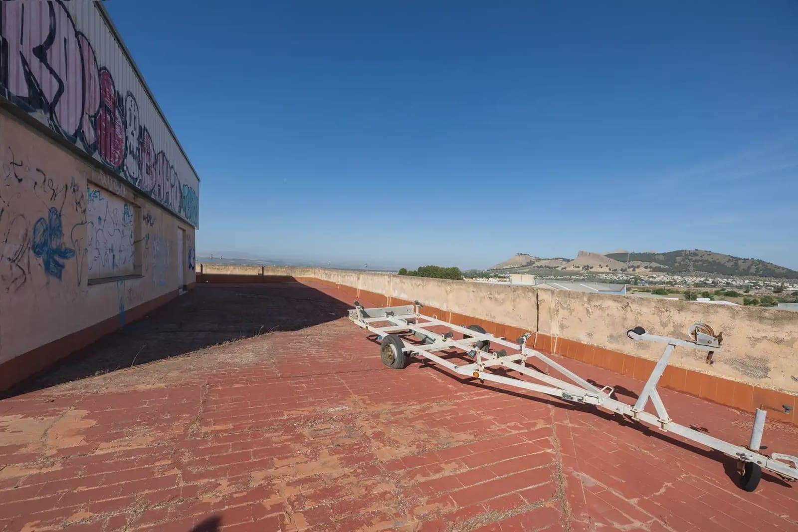 Comercial para venda em Albolote - 3 000 000 € (Ref: 9892951)