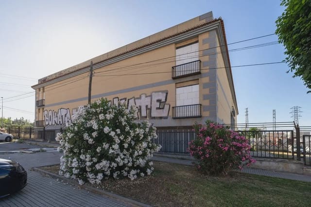 Comercial para venda em Albolote - 3 000 000 € (Ref: 9892951)