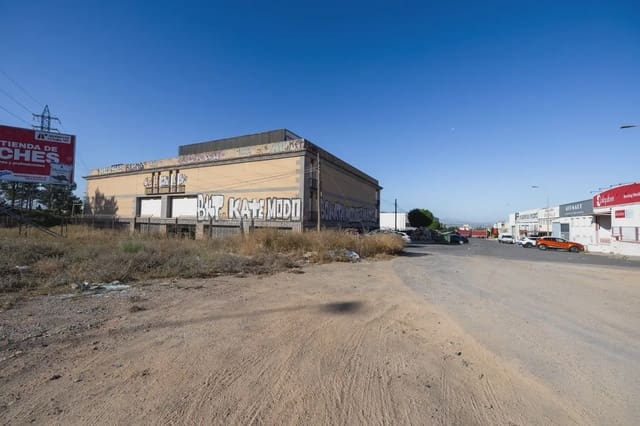 Comercial para venda em Albolote - 3 000 000 € (Ref: 9892951)