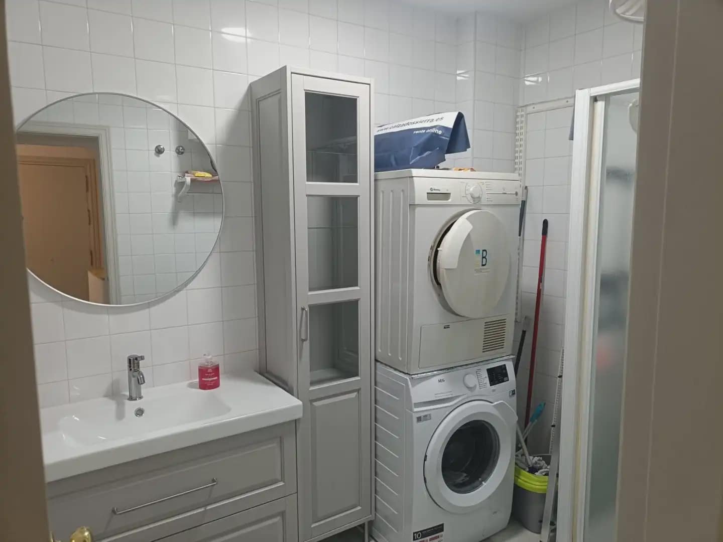 Piso de 2 habitaciones en Granada ciudad en alquiler - 850 € (Ref: 9893538)