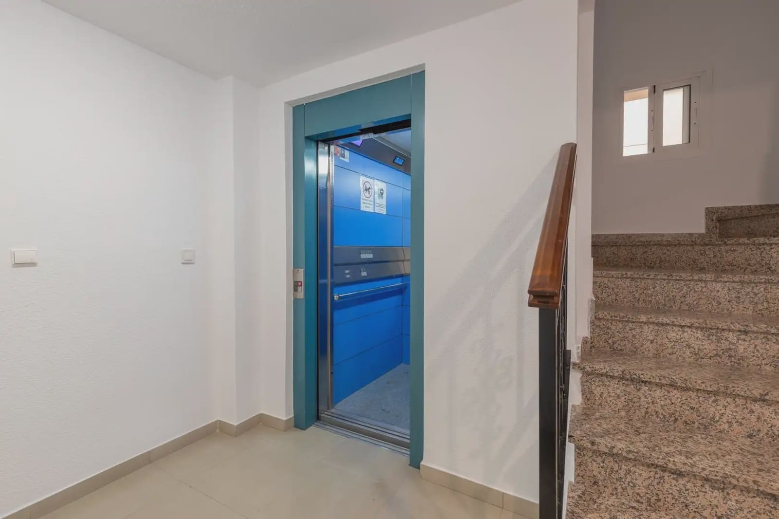 3 soverom Leilighet til salgs i Atarfe med garasje - € 189 000 (Ref: 9893539)