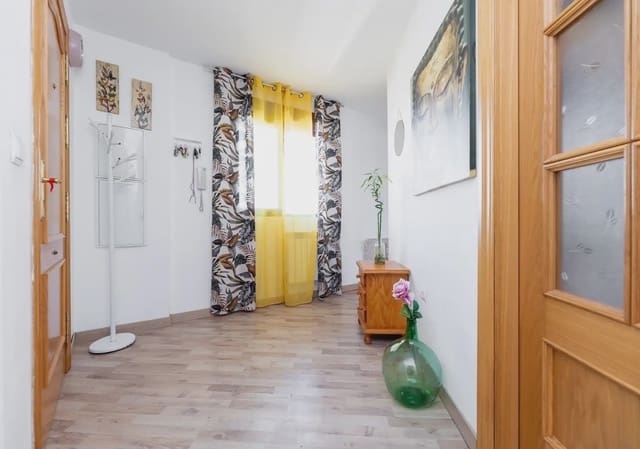 2 bedroom Penthouse for sale in Monachil - € 195,000 (Ref: 9893541)