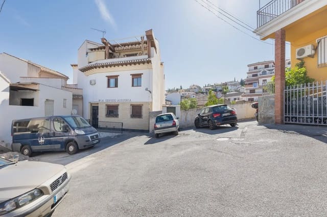 2 bedroom Penthouse for sale in Monachil - € 195,000 (Ref: 9893541)