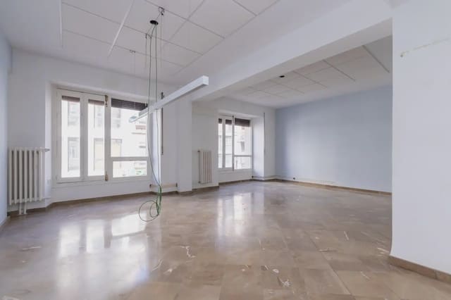 Oficina en San Matías - Realejo, Granada ciudad en alquiler - 1.800 € (Ref: 9895130)