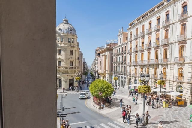 Oficina en San Matías - Realejo, Granada ciudad en alquiler - 1.800 € (Ref: 9895130)