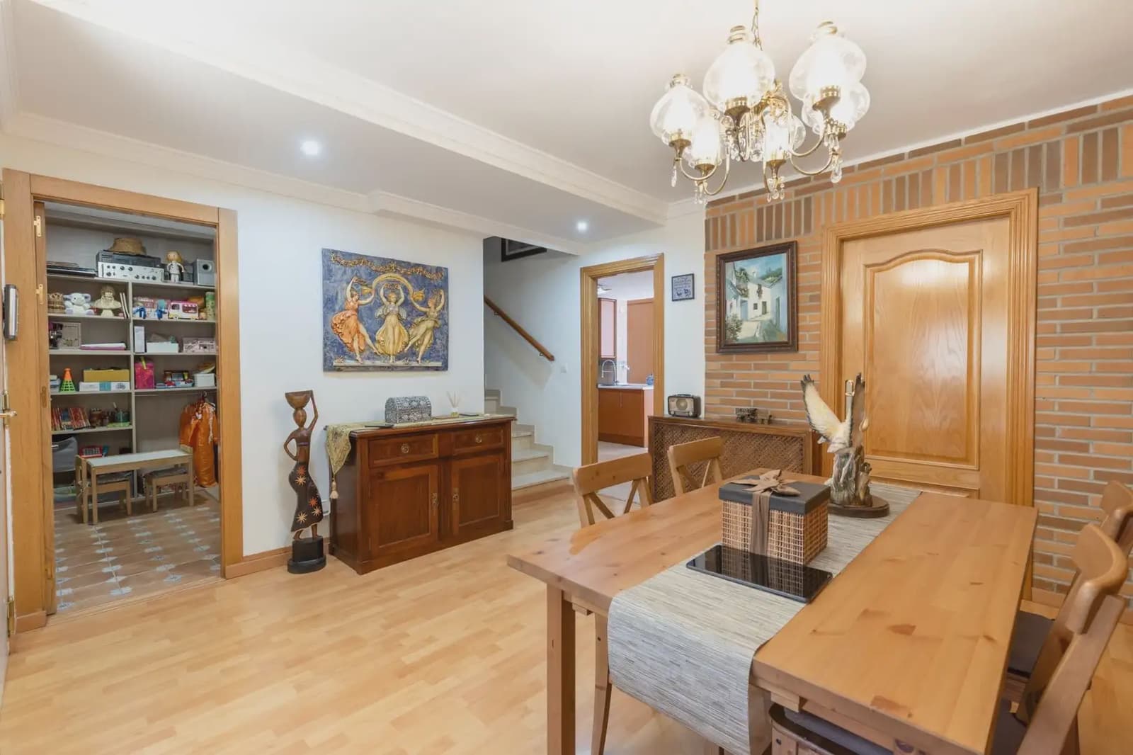 5 bedroom Terraced Villa for sale in Armilla with garage - € 295,000 (Ref: 9898583)