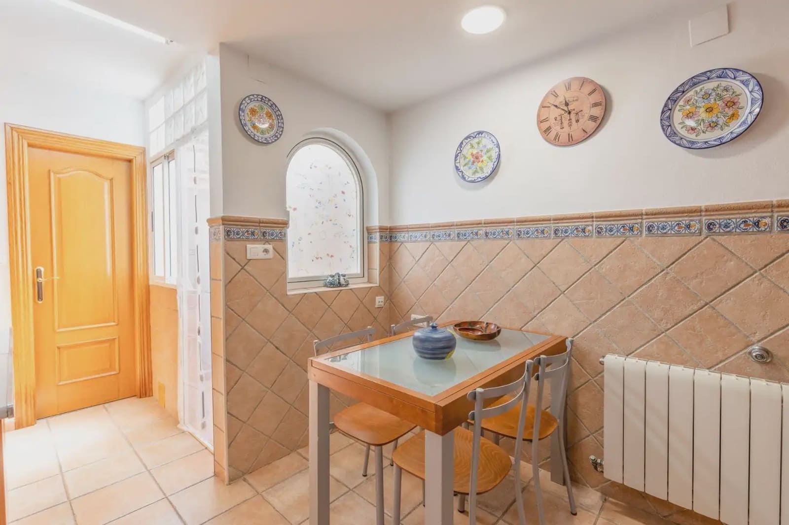 5 bedroom Terraced Villa for sale in Armilla with garage - € 295,000 (Ref: 9898583)