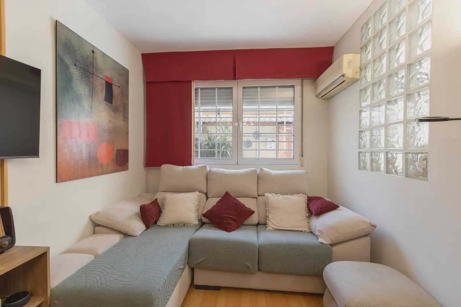 5 bedroom Terraced Villa for sale in Armilla with garage - € 295,000 (Ref: 9898583)