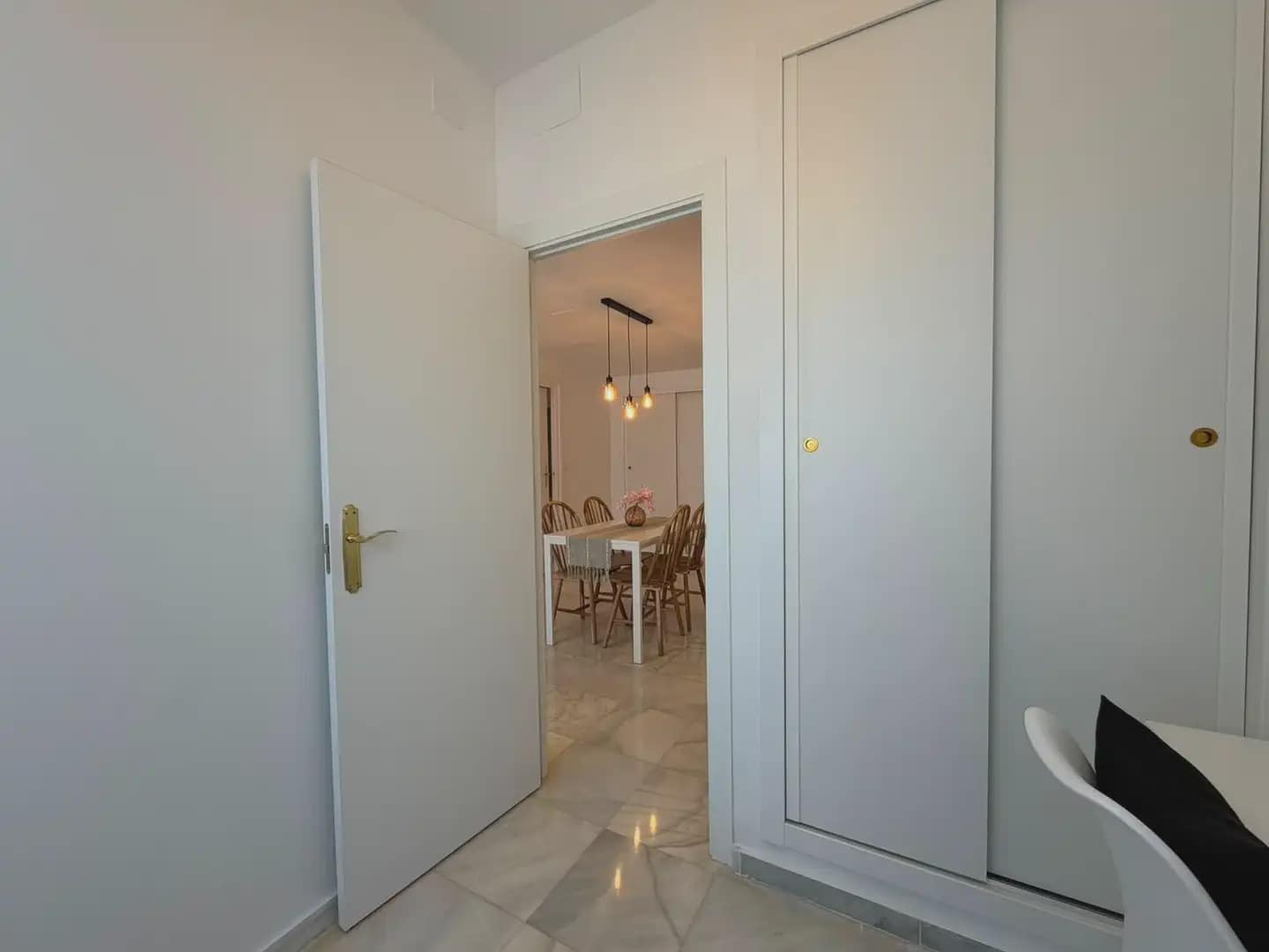 2 soverom Leilighet til leie i Granada by - € 980 (Ref: 9902078)