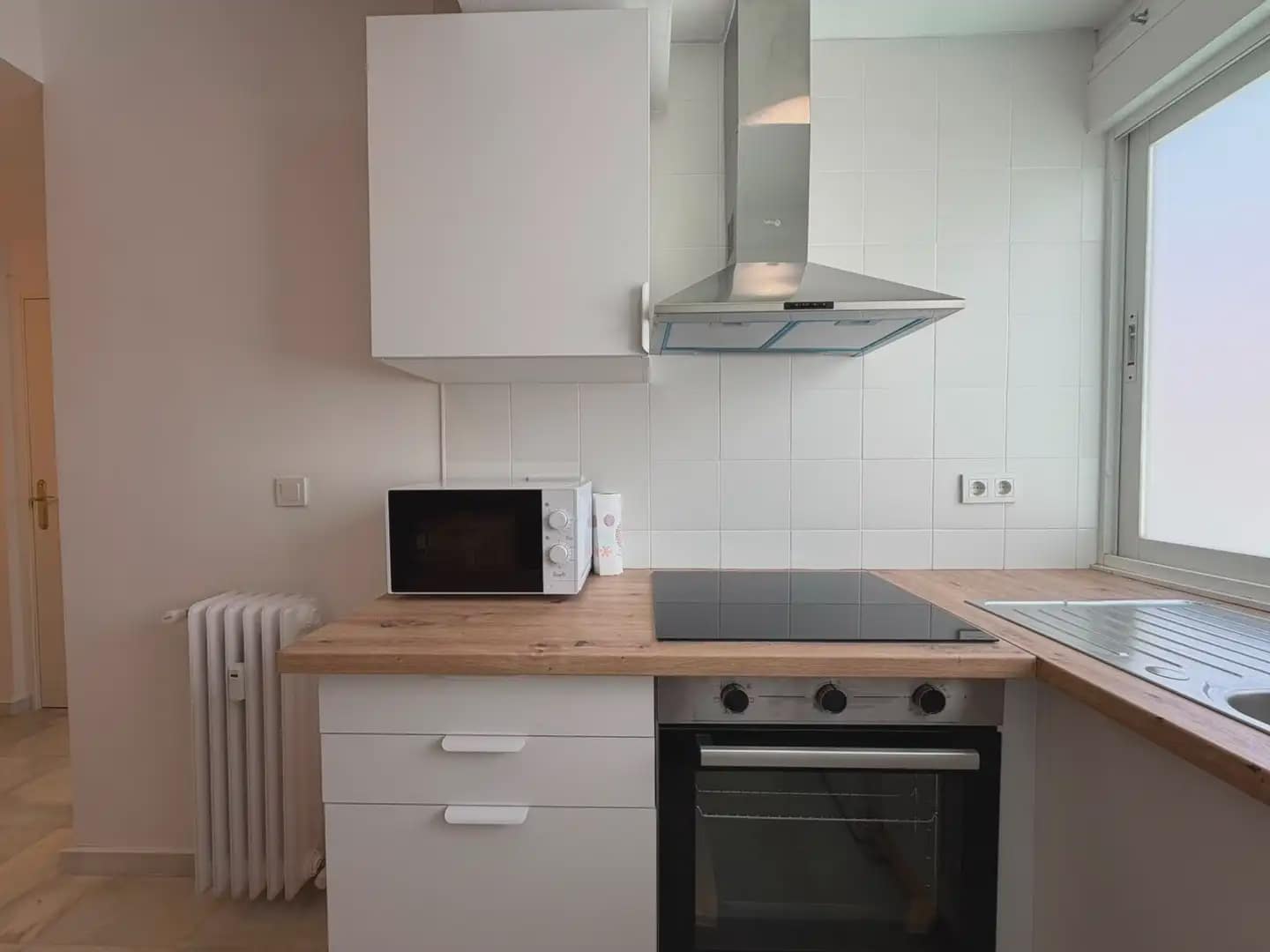 2 soverom Leilighet til leie i Granada by - € 980 (Ref: 9902078)