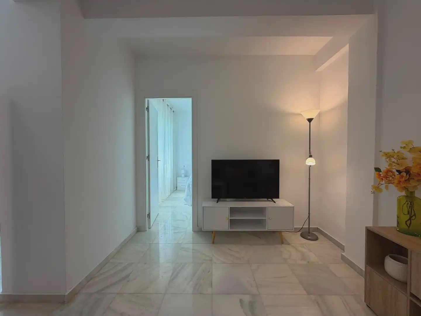 2 soverom Leilighet til leie i Granada by - € 980 (Ref: 9902078)