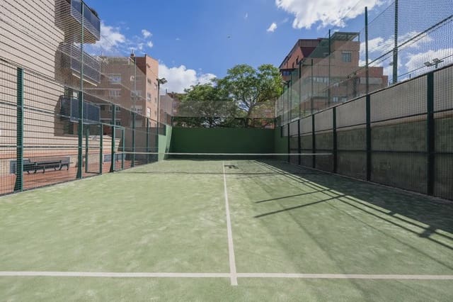 2 soverom Penthouse til salgs i Avda. Federico Garcia Lorca - Nueva Estación Autobuses, Granada by med svømmebasseng garasje - € 355 000 (Ref: 9902079)