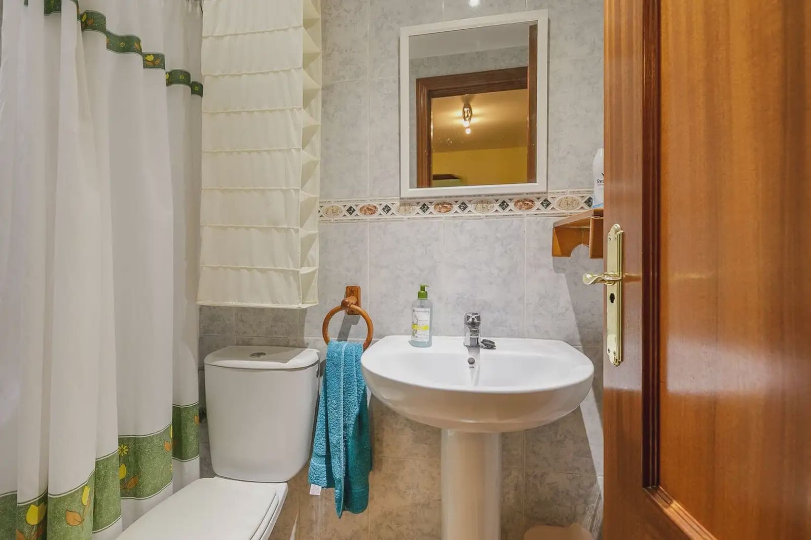 Casa de 5 habitaciones en Granada ciudad en venta con garaje - 550.000 € (Ref: 9902444)