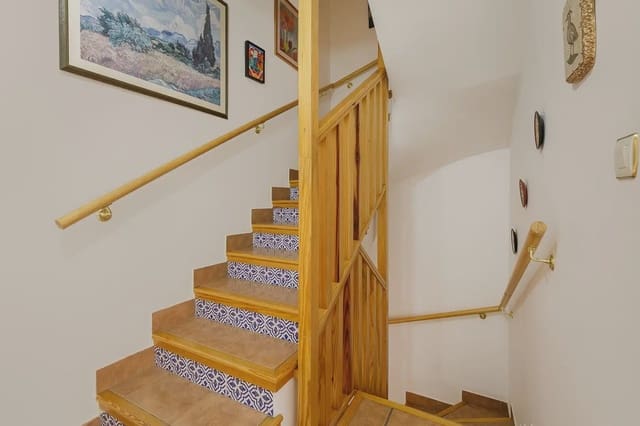 Casa de 5 habitaciones en Bola de Oro - Serrallo, Granada ciudad en venta con garaje - 550.000 € (Ref: 9902444)