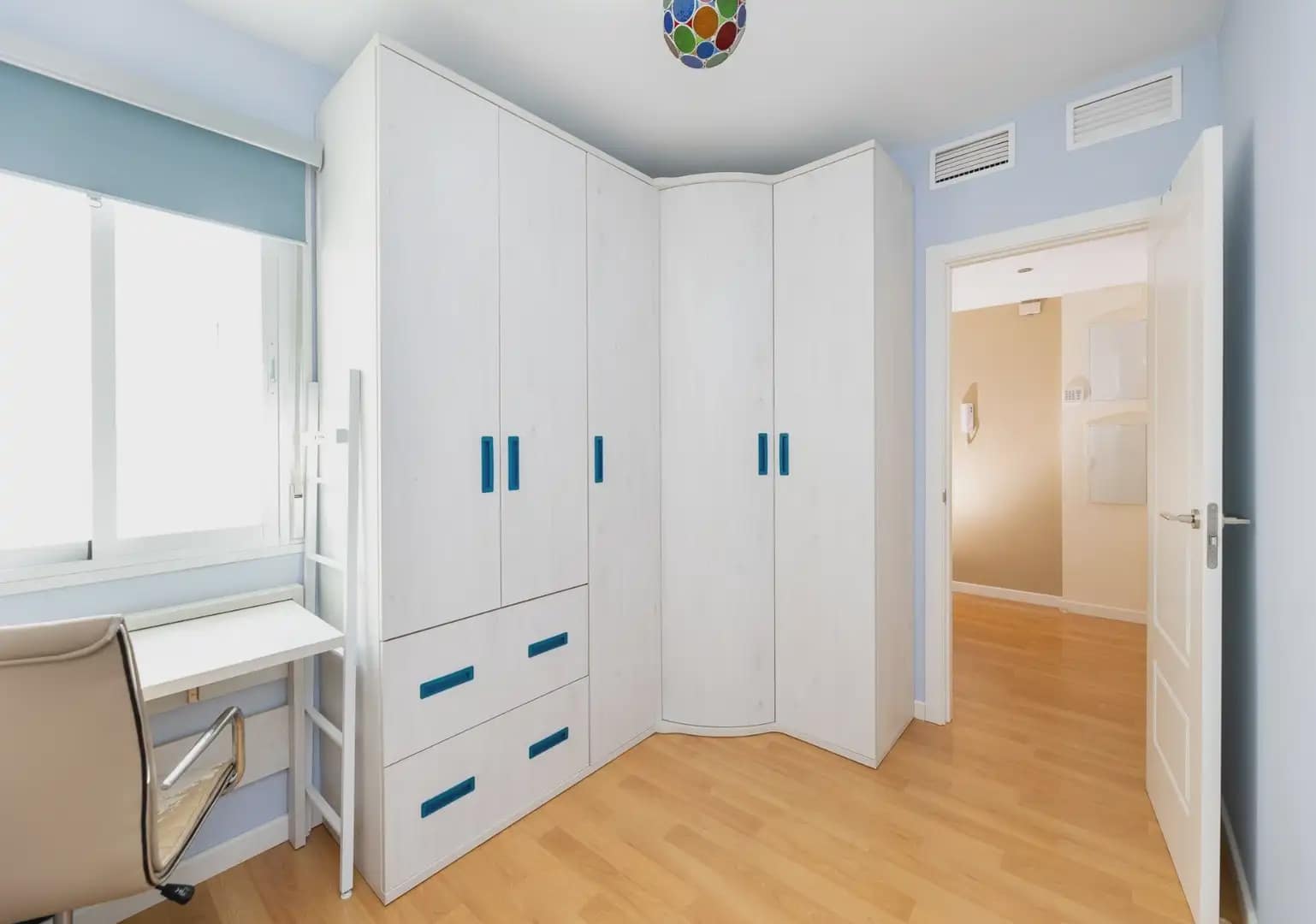 2 slaapkamer Flat te koop in Las Gabias met zwembad garage - € 245.000 (Ref: 9902622)