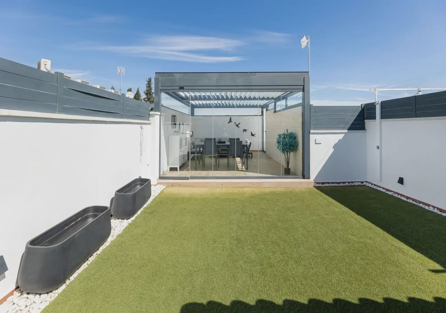 2 slaapkamer Flat te koop in Las Gabias met zwembad garage - € 245.000 (Ref: 9902622)