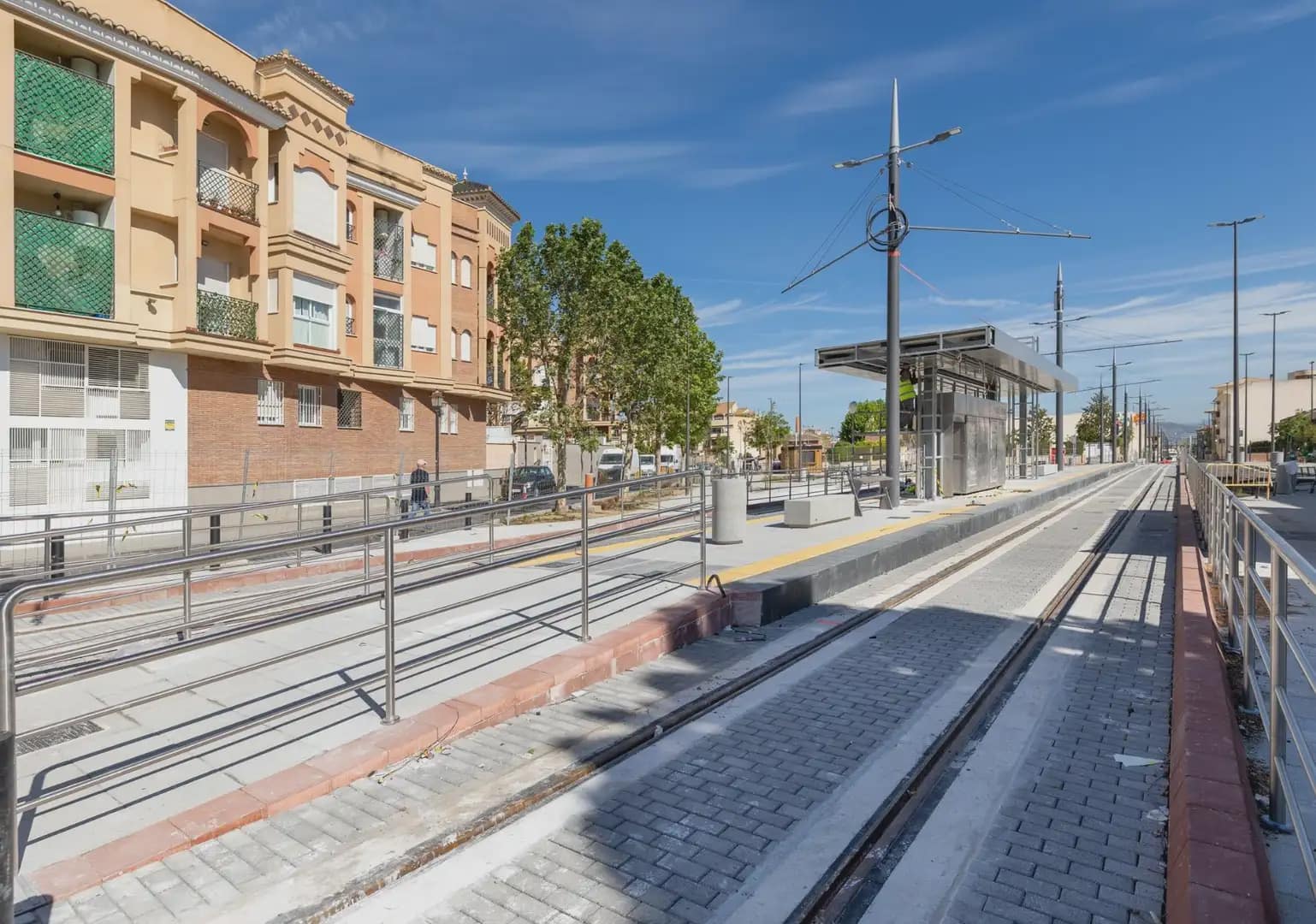 2 slaapkamer Flat te koop in Las Gabias met zwembad garage - € 245.000 (Ref: 9902622)
